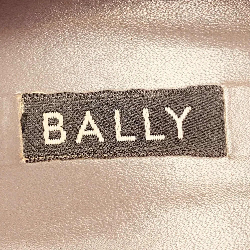 BALLY Vintage Women’s Patent Leather Uberta-05 Heels Square Toe In Black Size 8 - Picture 12 of 12